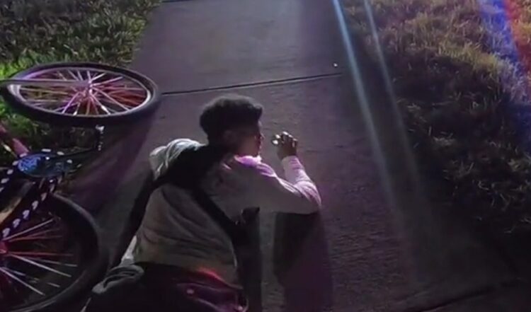 Orlando, cyclists, gunpoint