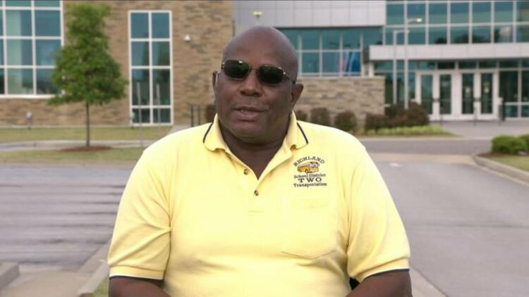 bus, driver, hero, children, South Carolina, school, heroic