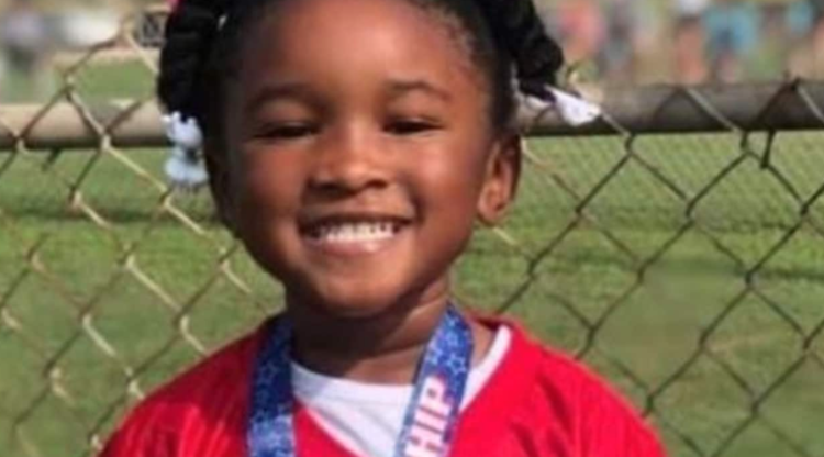 Elayah Brown, Texas, Fort-Worth, Dead, Dog, Attack