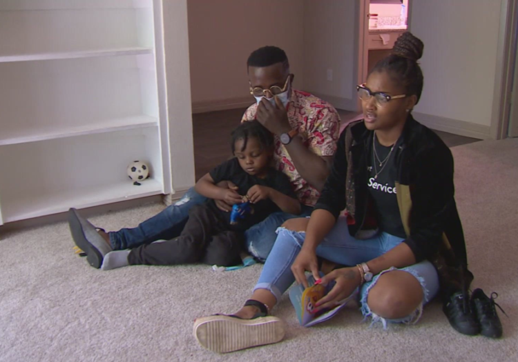 Brianni Bonner, Dallas, Evicted, Apartment, Complex, Wrongfully