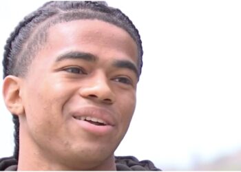 Ahmed Muhammad first black valedictorian Oakland tech Stanford