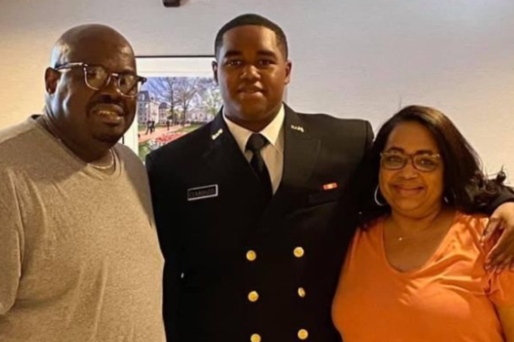 Cummings, Michelle Cummings, stray bullets, hotel, Navy, Plebe Summer, Annapolis, Naval Academy