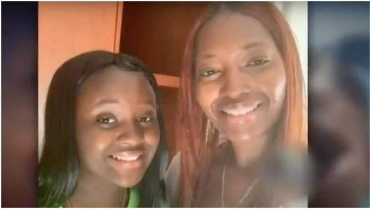 Yachanda Snipes Dacara Leatherberry stabbed Michigan