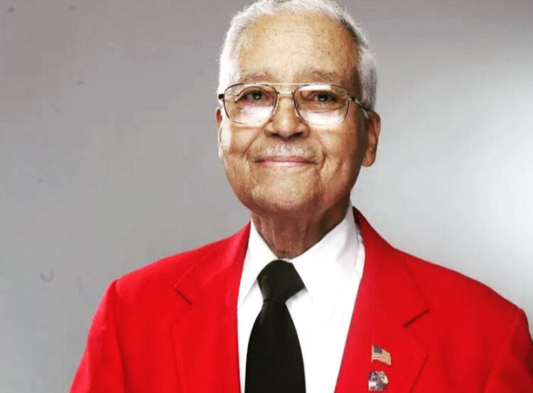 OshKosh, General Charles E. McGee, Tuskegee, Airmen, Oldest, Brigadier, EAA AirVenture