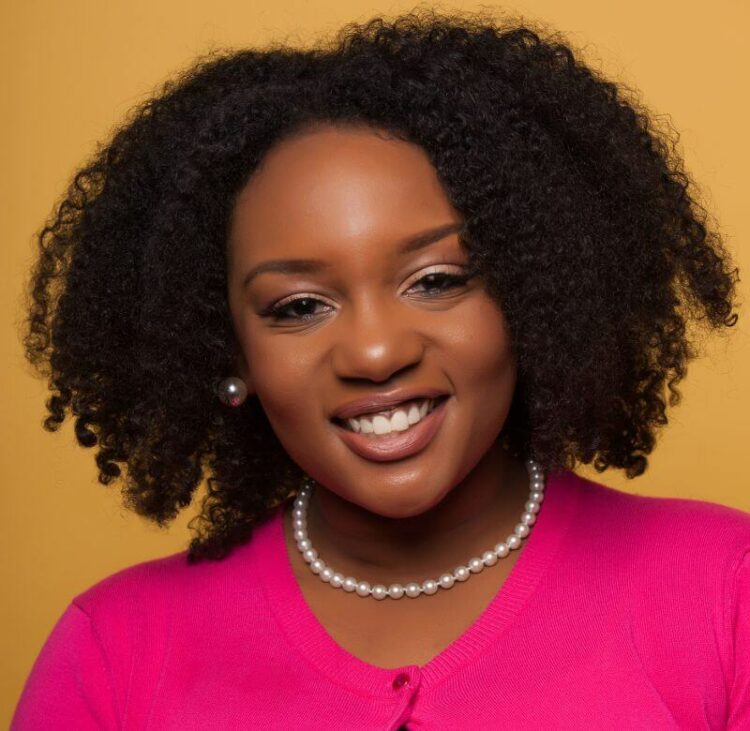 Angie Jones, black, women, experience, racism, in, first, class