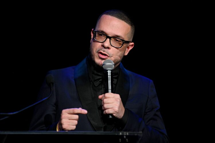 Shaun King, clothing line, grift, Black Twitter