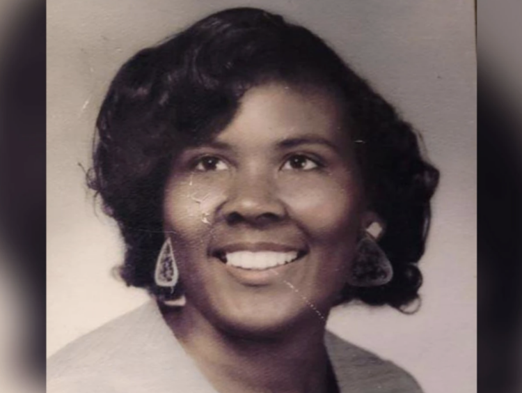 Mary Archer,North Carolina, Jennetta, Jennifer Taylor,sisters, funeral home, Hunter,