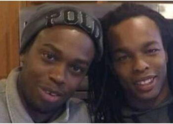 Ronell Stephenson Roja-John Stephenson Ecuador