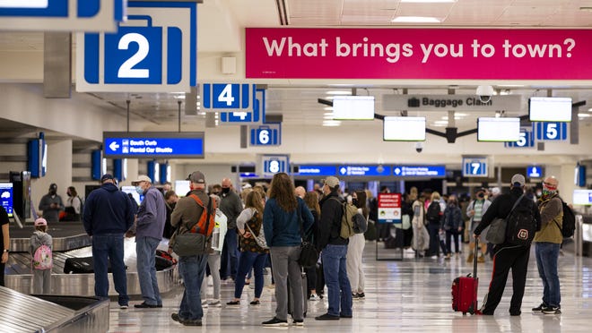 Southwest, canceled, travelers, stranded