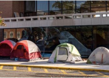 Howard University students tents housing conditions