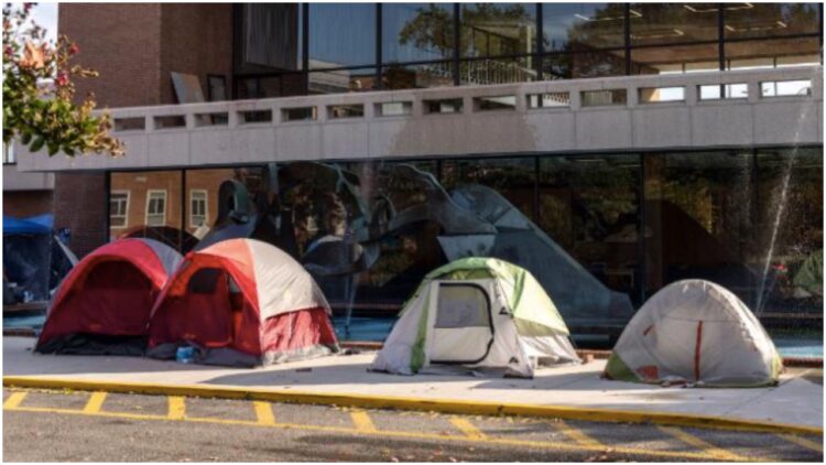 Howard University students tents housing conditions