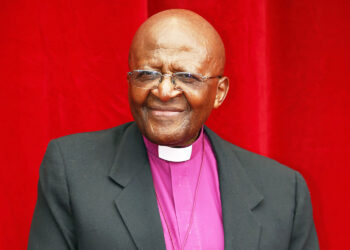 desmond, tutu, south, african, anti, apartheid, hero, dies, at, 90