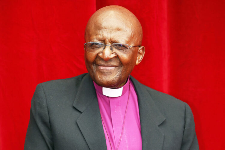 desmond, tutu, south, african, anti, apartheid, hero, dies, at, 90