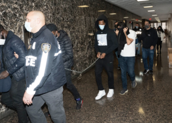 New York,Manhattan, credit cards, stolen, Virginia,postal workers