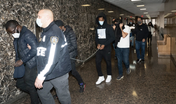 New York,Manhattan, credit cards, stolen, Virginia,postal workers