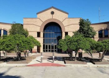 A Texas physics teacher and assistant baseball coach Michael Shott was chased and assaulted by middle schoolers on the Langham Creek High School campus