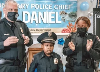 Texas, Boy, Devarjaye “DJ” Daniel,10-years-old, Brain, Spinal, Cancer, Honorary Officer, Police, Agencies, Houston, Spring Independent School District, Father, Theodis Daniel.
