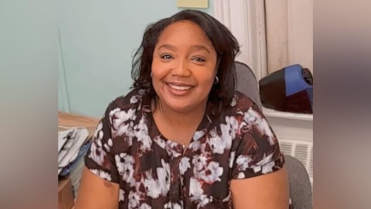 New Jersey, Teacher, JaNiece Jenkins, East Orange Community Charter School, Saves, Third Grader, Choking, Water bottle, Cap.