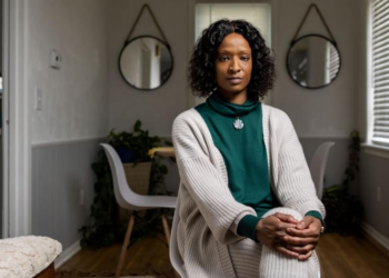 New York, police, money, seize, Starling, lawyer, apartment, raid, judge, court