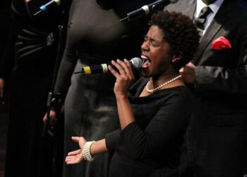 AME Choppa,Black Twitter, viral, Panic At The Disco, white people, songs