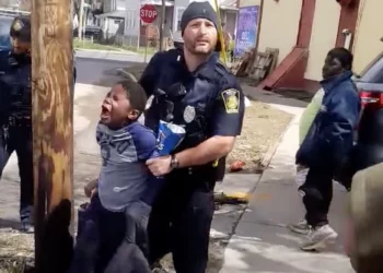 Syracuse Police Department, Officers, Detained, 8-year-old, Boy, Stole, Chips, Bystander, Kenneth Jackson, Viral Video, Syracuse, New York, Mayor, Ben Walsh, Police Chief, Kenton Bucker.