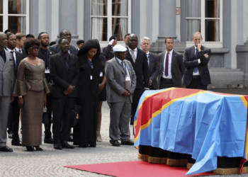 Patrice Lumumba hero family Congolese Belgium ceremony gold tooth