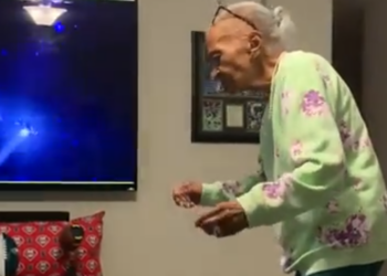 Nina Alston, Marybelle Alston, mother, 88-year-old, Twitter, video, Janet Jackson