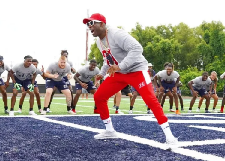 photo courtesy of Instagram/deionsanders