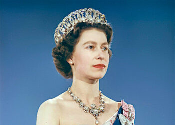 Queen Elizabeth II, death, King Charles, colonized, Black Twitter, monarch,matriarch