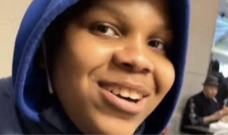 Brooklyn, 15-year-old, Ka'Von Wooden,subway, surf, Brooklyn, Y'Vonda Maxwell, train