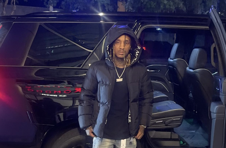 two sheriff’s deputies threatening LA rapper Feezy Lebron camera IG video