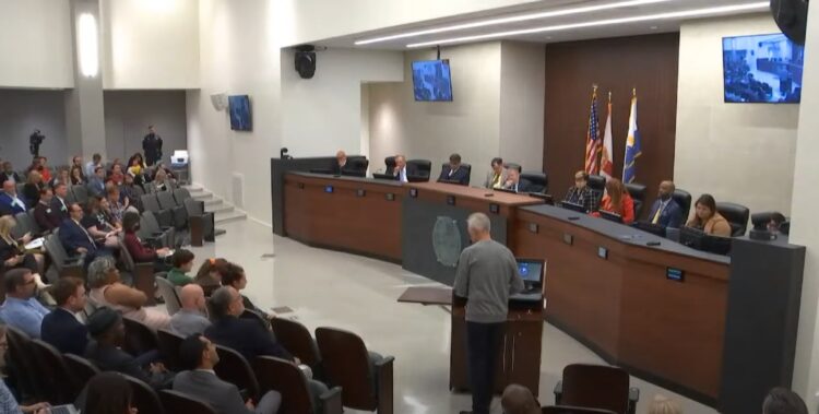 commissioner, bars, establishments, alcohol, After Midnight, downtown, city council, ordinance, nightlife, clubs