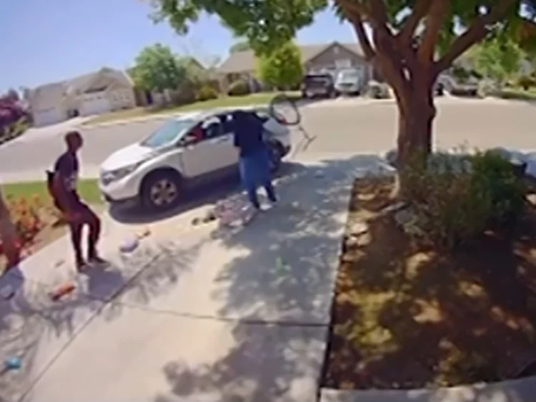 Jessie Sotto California Dollar General cashier shoplifter looter bike car